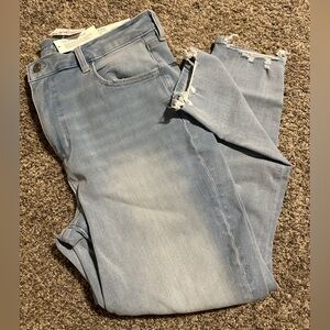 American Eagle Outfitters Light Wash Distressed Jeans